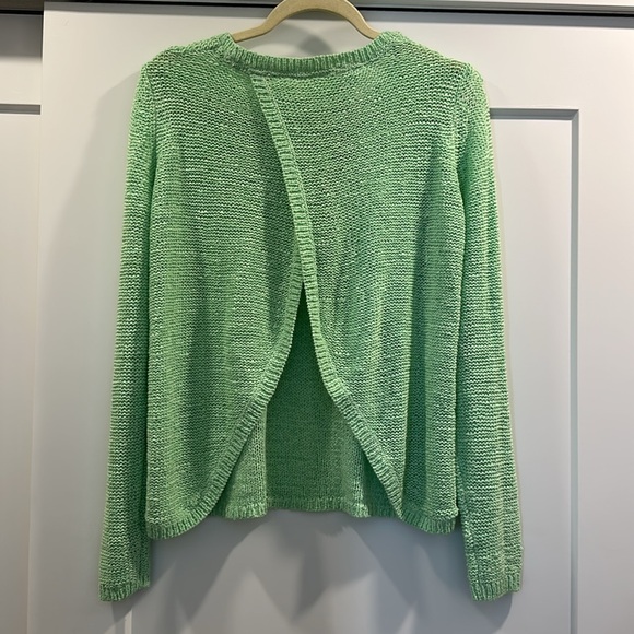 Green Knit Open Back - Picture 3 of 3